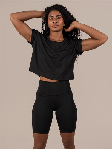 CamisetaMangaIncluidaNegra-principal