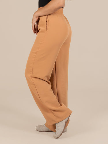 pantalonatenafluydmostazaoscuro2_20260612135237287.jpg