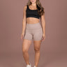 ANAISSHORTSET1_20260709135505245.jpg