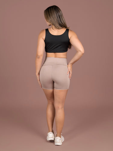 ANAISSHORTSET3.jpg