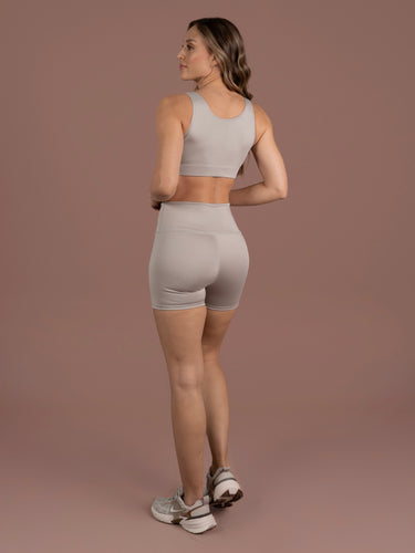 ARENALSHORTSET3_20260320121009415.jpg