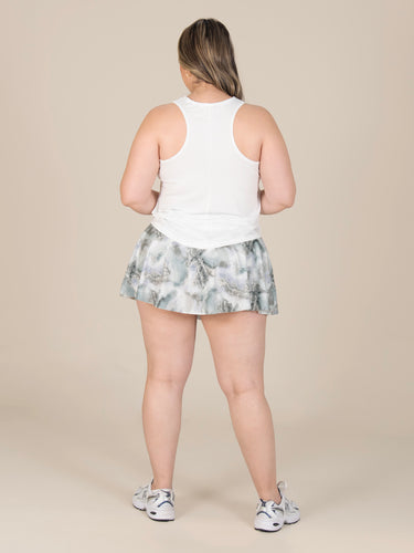 EMIRAFALDASHORTSET3_20260212153549208.jpg