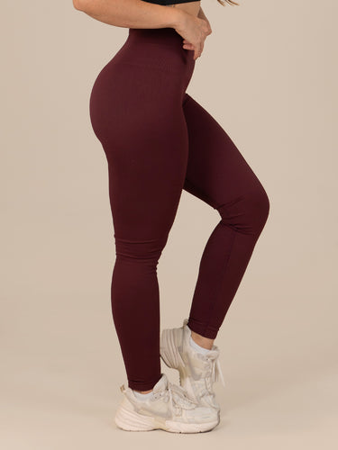 LEGGINSLINEALVINOTINTO2_20260715151948564.jpg