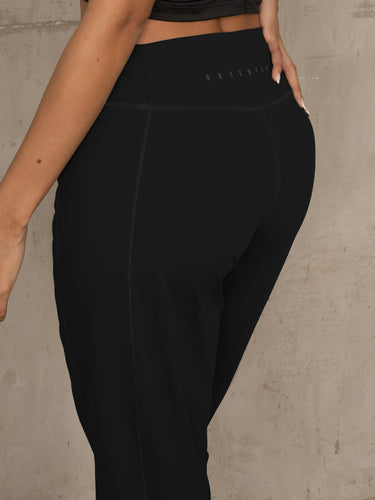 PANTALONLIRIUNEGRO4_20260427115506453.jpg