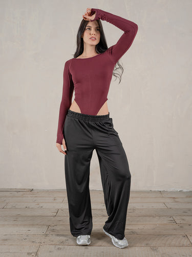 bodySarahVinoTinto4_20260827111626401.jpg