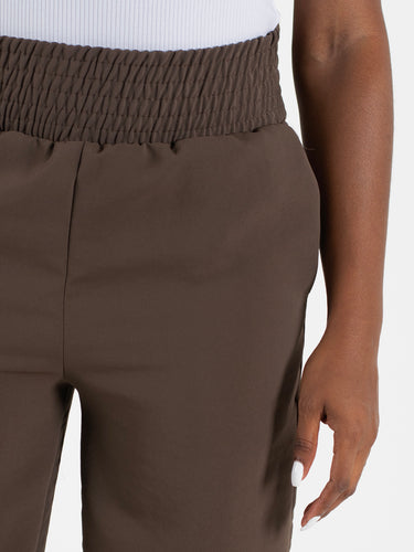 pantalonatenafluydcafeescuro-principal-XL